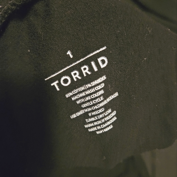 Torrid Black Leggings - Picture 1 of 2